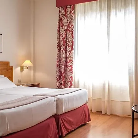 Vegas Altas 4*