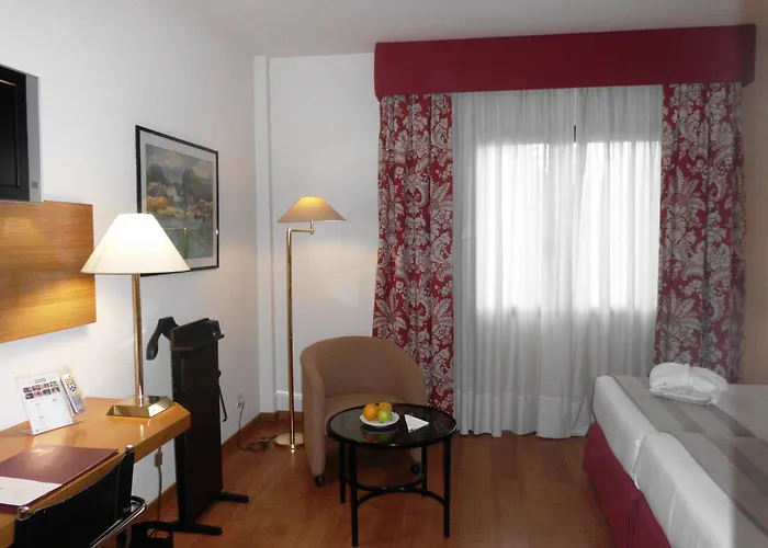 Vegas Altas Отель Дон-Бенито